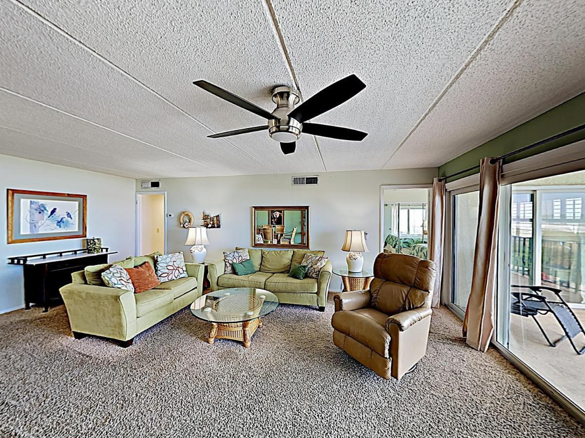 New Listing! Fernandina Beach Oasis With Pool Condo Екстериор снимка